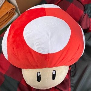 Meet your Posher, Dennis